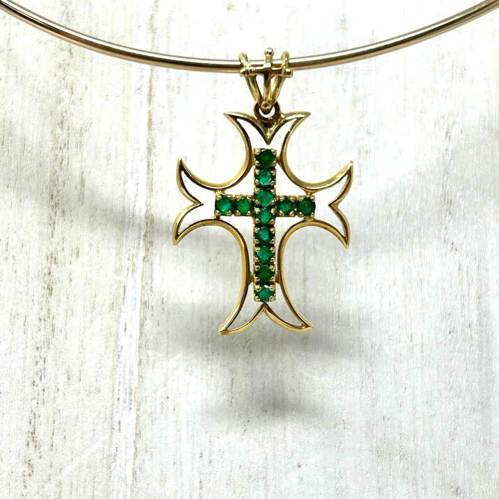 Solid 18K, genuine emeralds cross pendant